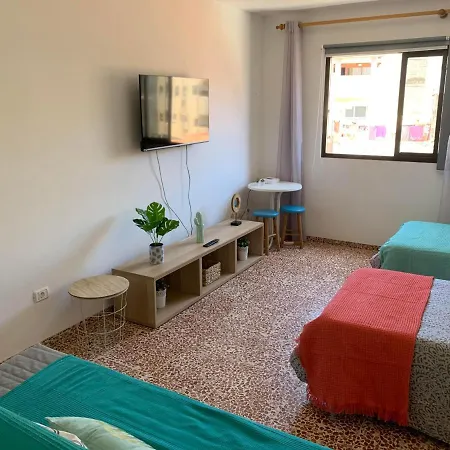 Bahia Studio. El Medano. 50 Meters From The Sea Apartment *