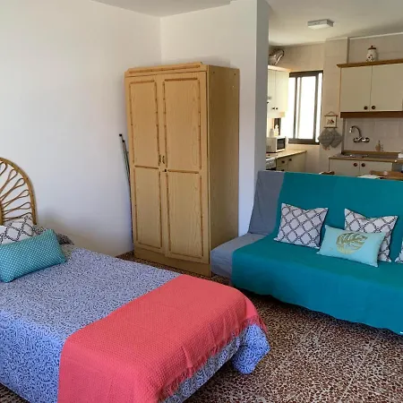 Apartment Bahia Studio. El Medano. 50 Meters From The Sea El Medano (Tenerife)